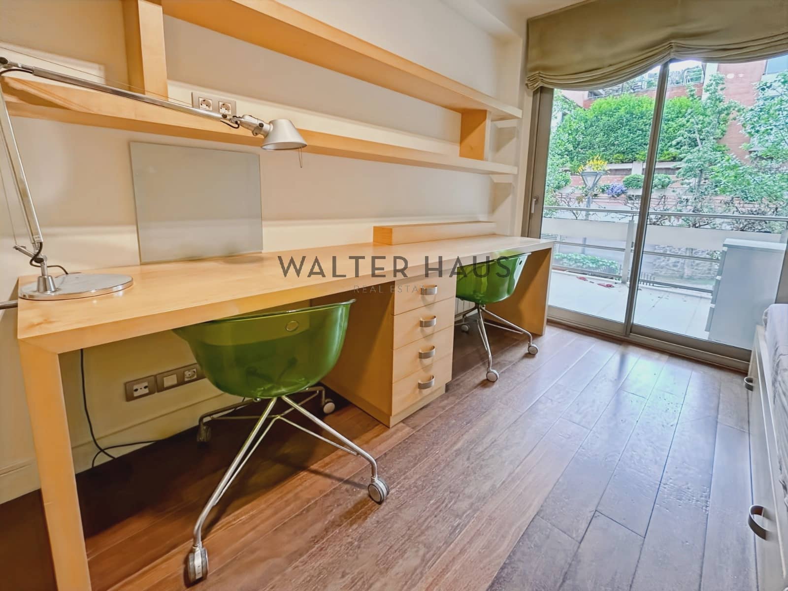 4 soverom Leilighet til leie i Barcelona by med svømmebasseng - € 5 800 (Ref: 8969569)