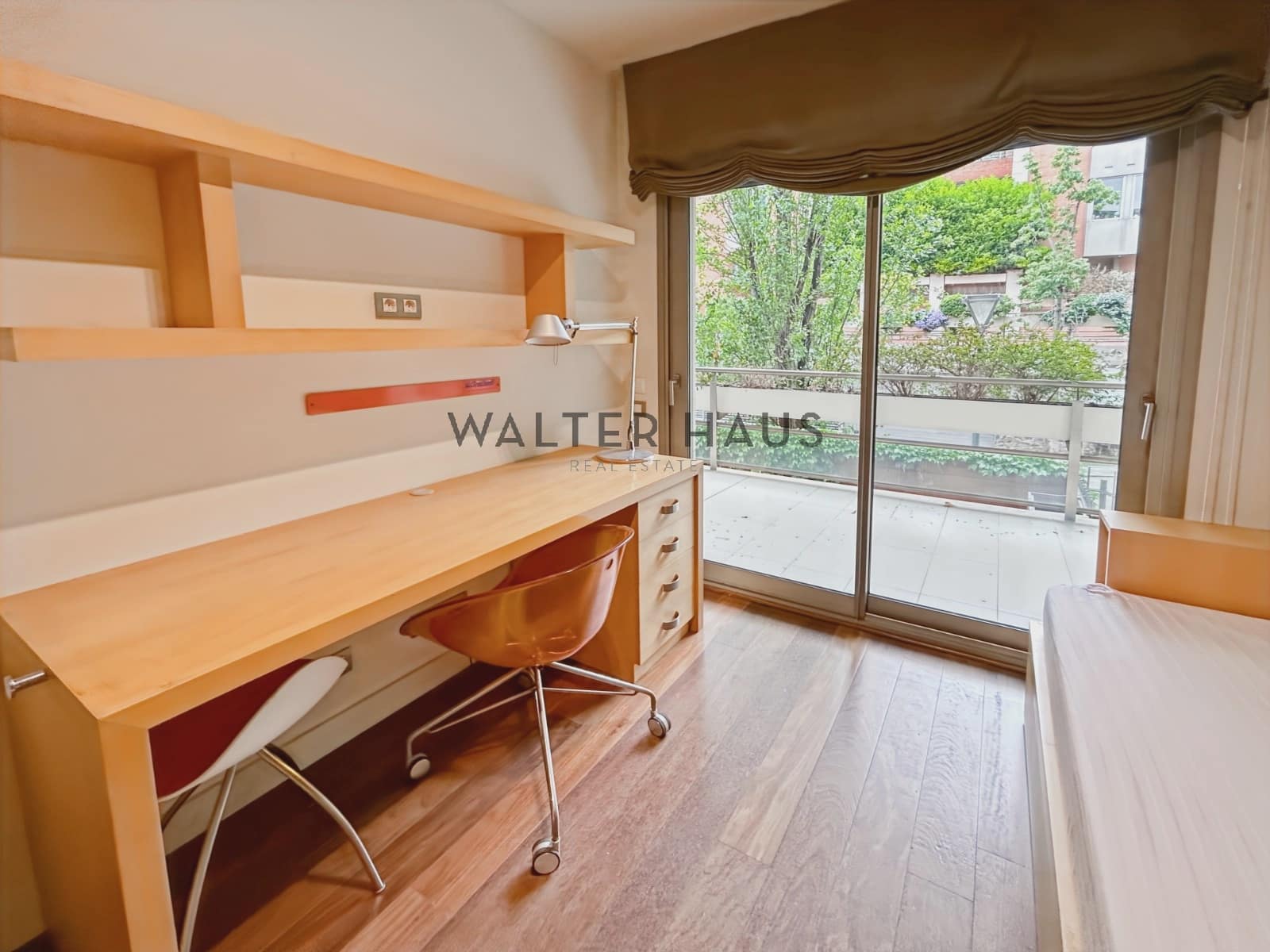 4 soverom Leilighet til leie i Barcelona by med svømmebasseng - € 5 800 (Ref: 8969569)