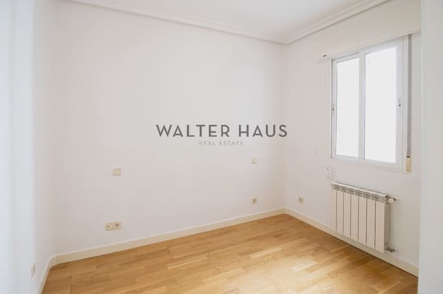 3 slaapkamer Flat te koop in Ibiza, Madrid stad met zwembad - € 750.000 (Ref: 8971357)