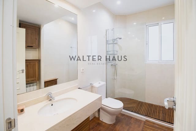 3 slaapkamer Flat te koop in Ibiza, Madrid stad met zwembad - € 750.000 (Ref: 8971357)