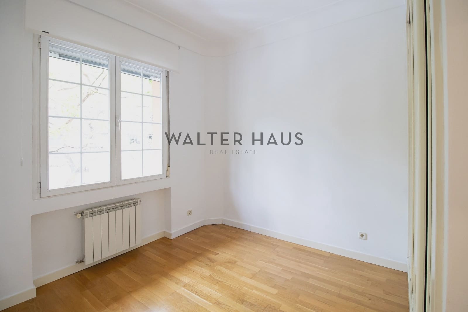 3 slaapkamer Flat te koop in Madrid stad met zwembad - € 750.000 (Ref: 8971357)