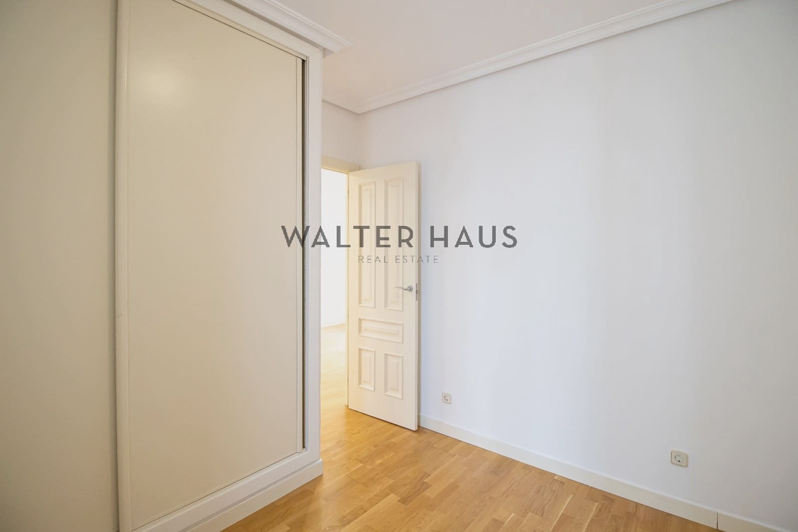 3 slaapkamer Flat te koop in Madrid stad met zwembad - € 750.000 (Ref: 8971357)