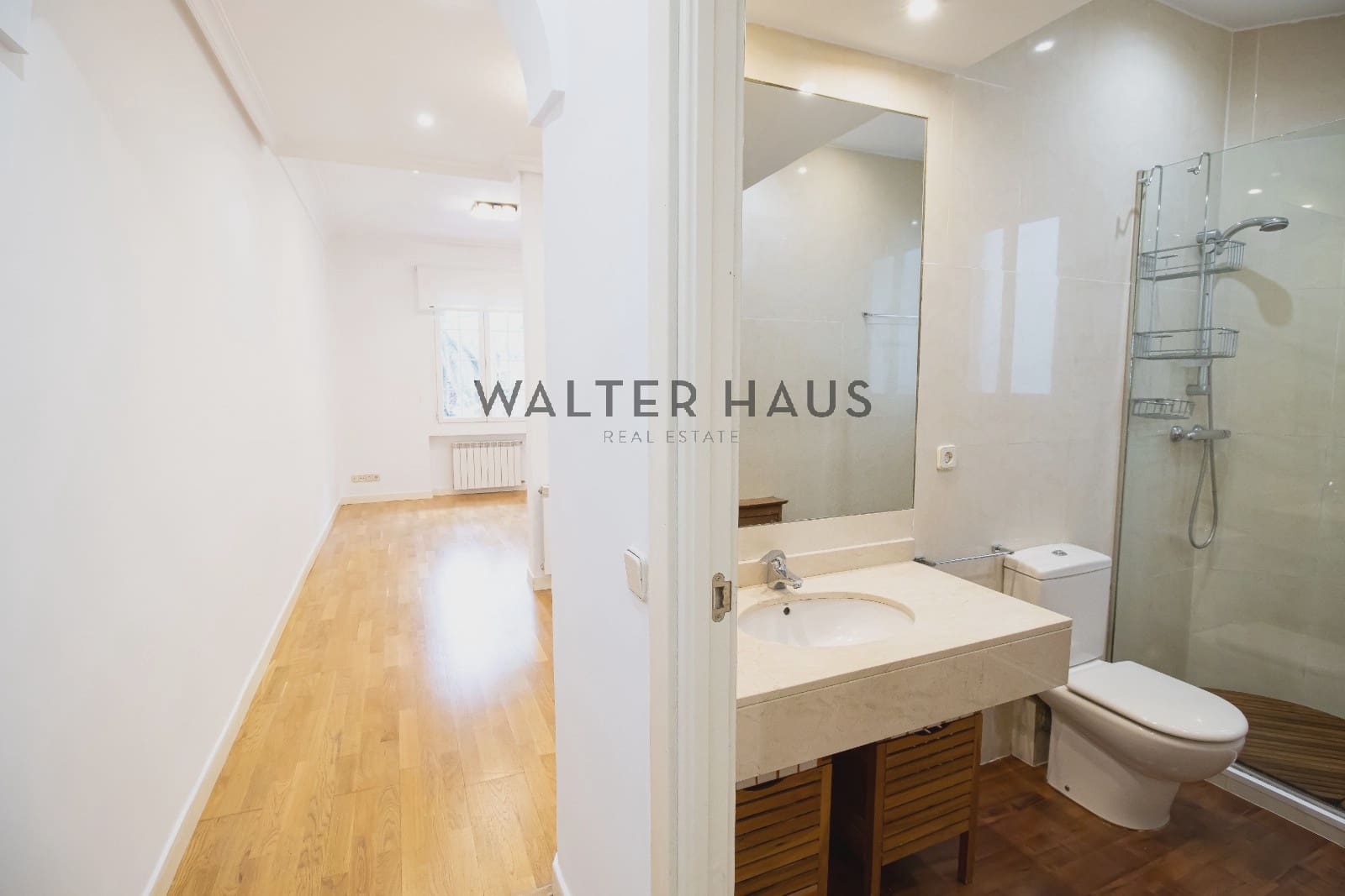 3 slaapkamer Flat te koop in Madrid stad met zwembad - € 750.000 (Ref: 8971357)