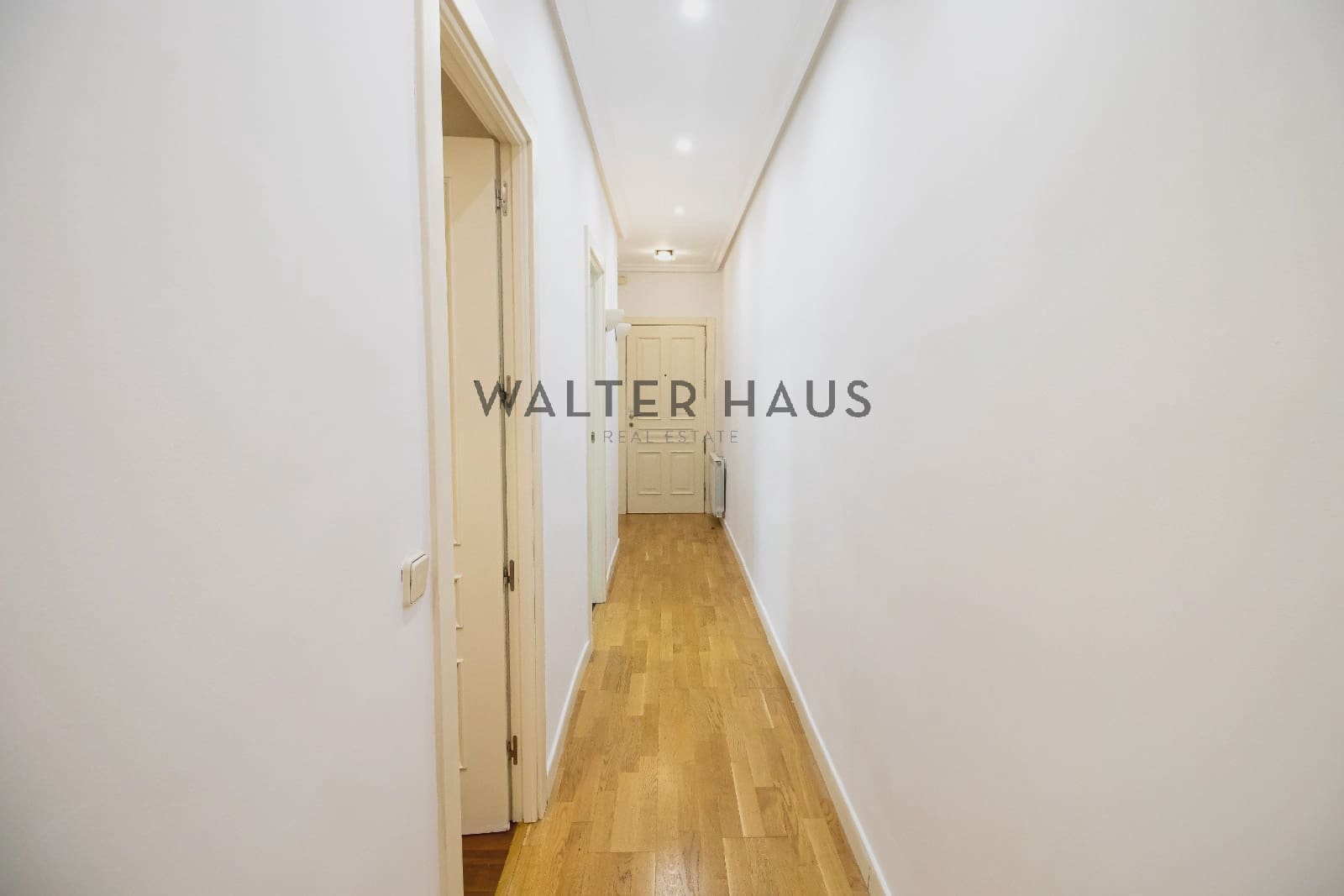 3 slaapkamer Flat te koop in Madrid stad met zwembad - € 750.000 (Ref: 8971357)