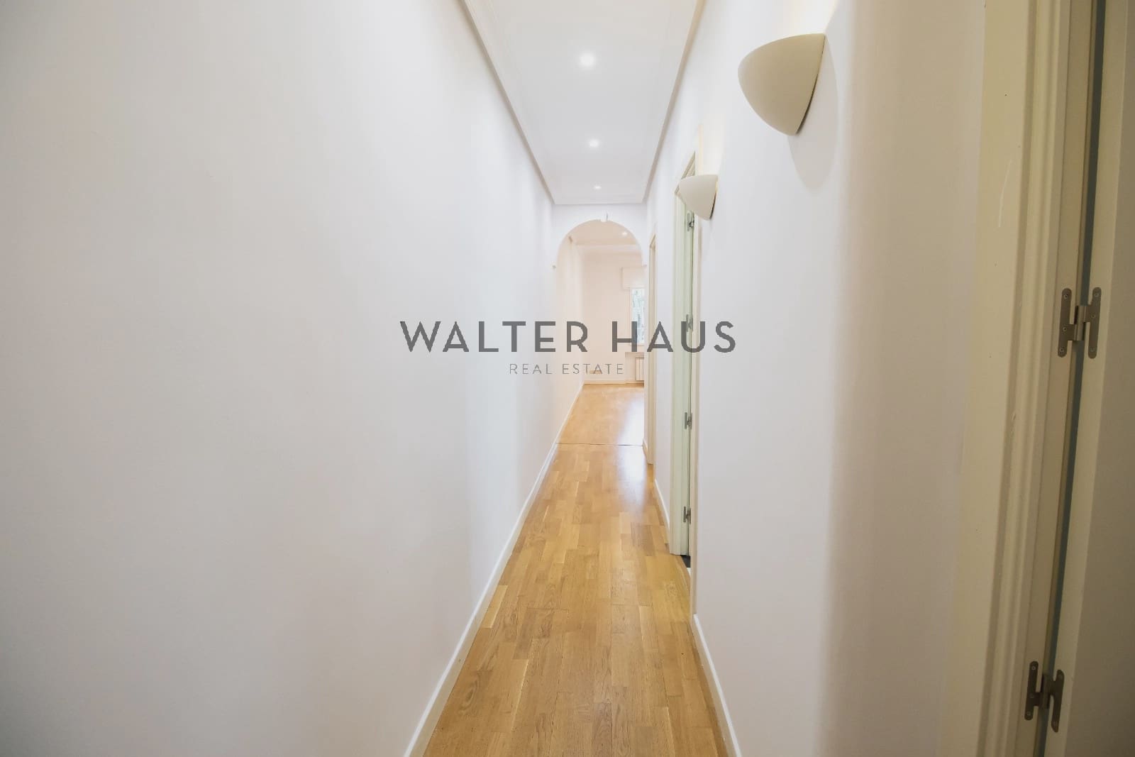 3 slaapkamer Flat te koop in Madrid stad met zwembad - € 750.000 (Ref: 8971357)