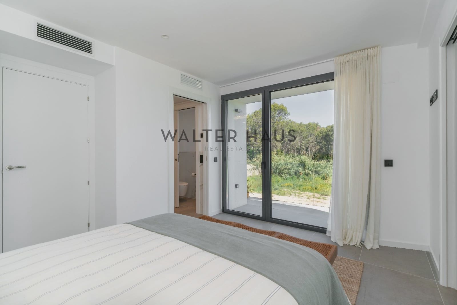 4 slaapkamer Villa te koop in Bellaterra - € 1.190.000 (Ref: 8974049)