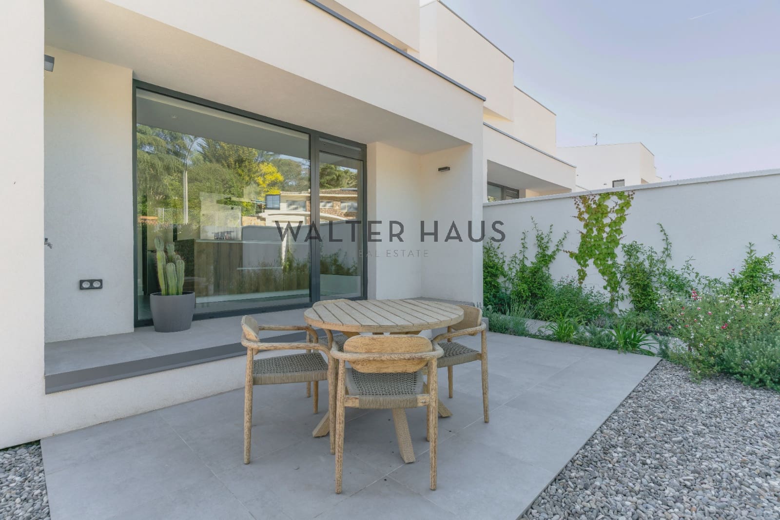 4 slaapkamer Villa te koop in Bellaterra - € 1.190.000 (Ref: 8974049)