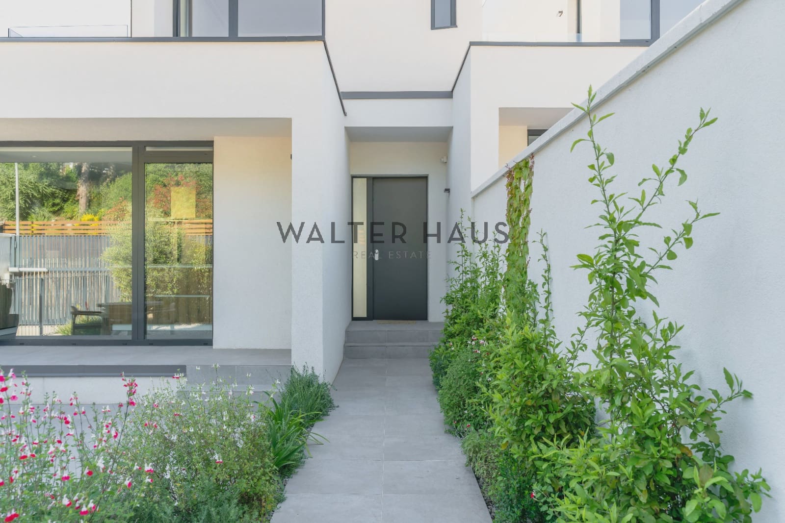 4 slaapkamer Villa te koop in Bellaterra - € 1.190.000 (Ref: 8974049)