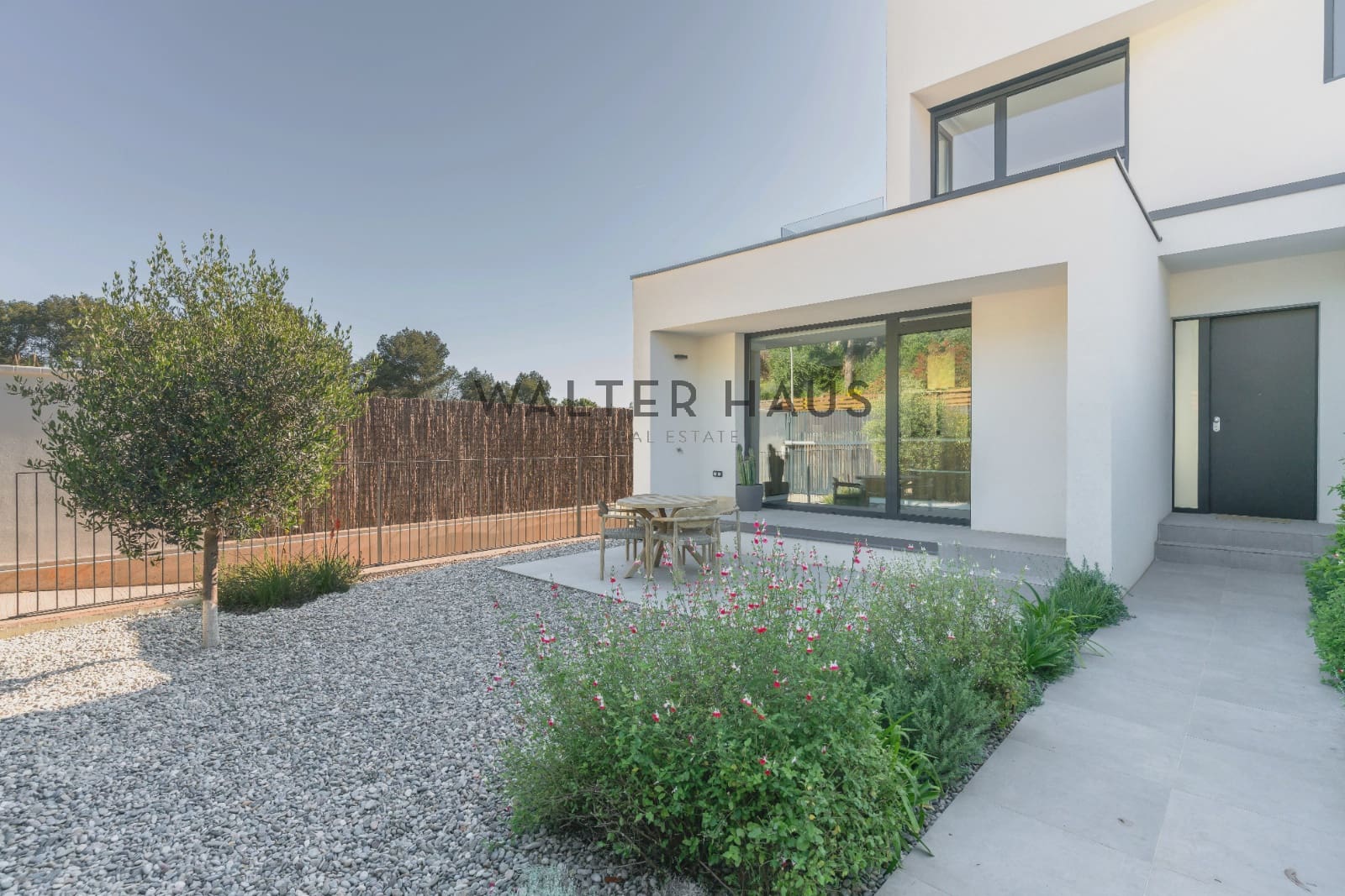 4 slaapkamer Villa te koop in Bellaterra - € 1.190.000 (Ref: 8974049)