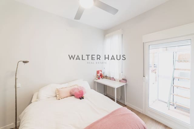 3 bedroom Flat for sale in Argüelles, Madrid city - € 559,000 (Ref: 8987782)