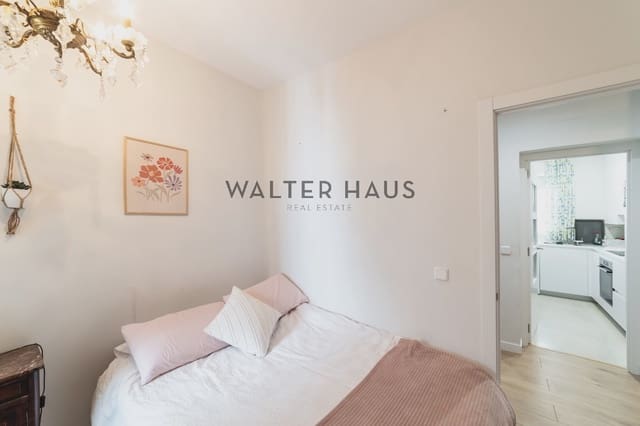 3 bedroom Flat for sale in Argüelles, Madrid city - € 559,000 (Ref: 8987782)