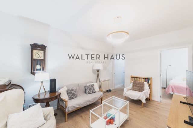 3 bedroom Flat for sale in Argüelles, Madrid city - € 559,000 (Ref: 8987782)