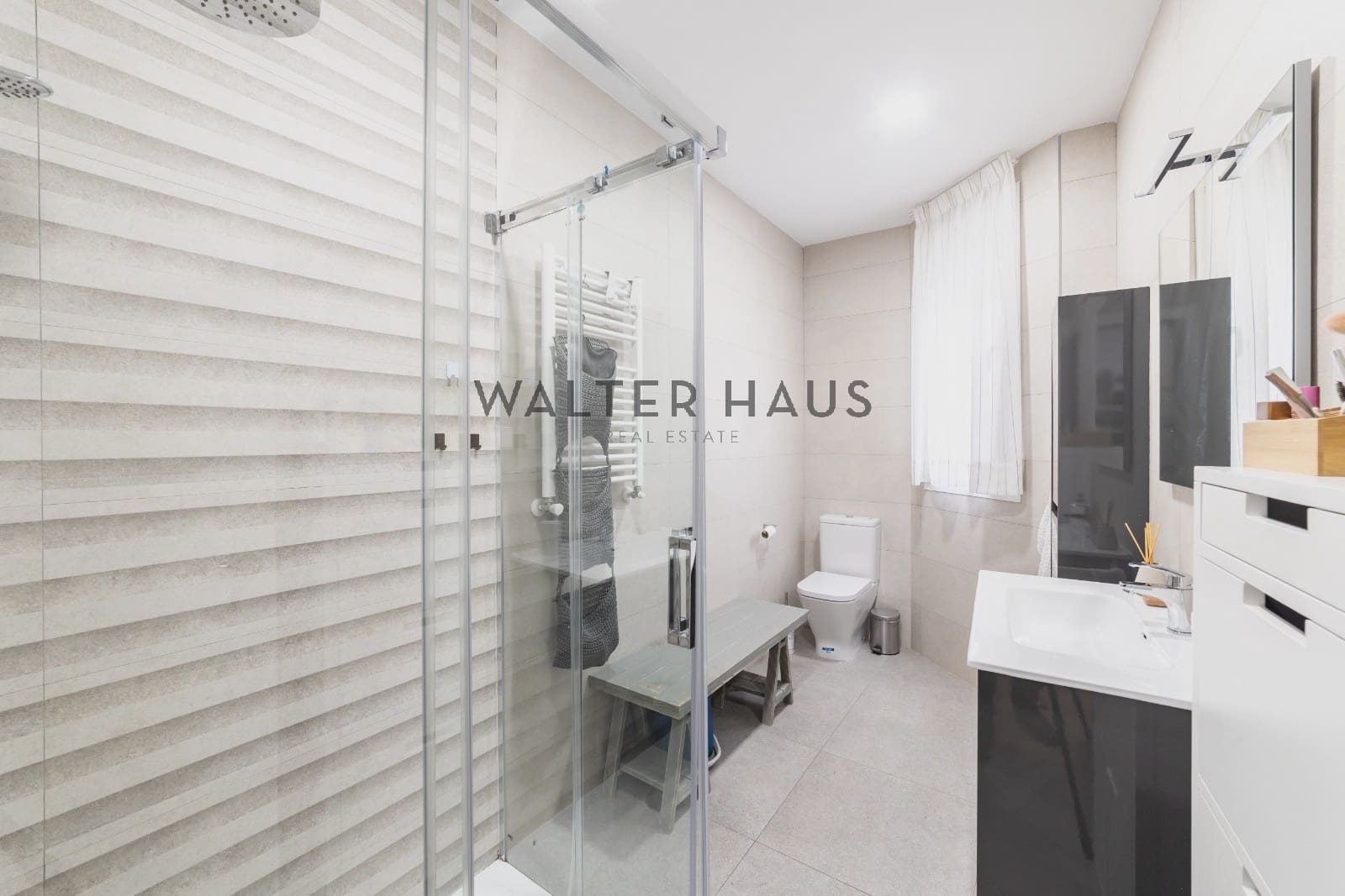 3 soveværelse Lejlighed til salg i Madrid by - € 559.000 (Ref: 8987782)