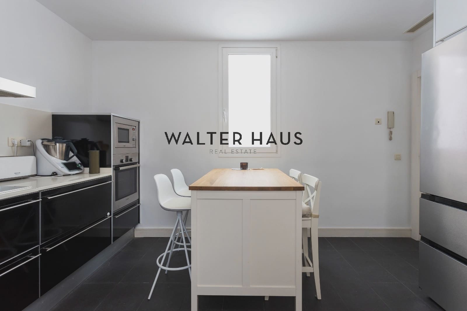 4 bedroom Flat for sale in Barcelona city - € 1,598,000 (Ref: 8989575)