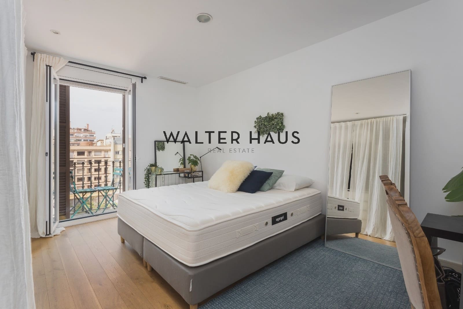 4 bedroom Flat for sale in Barcelona city - € 1,598,000 (Ref: 8989575)