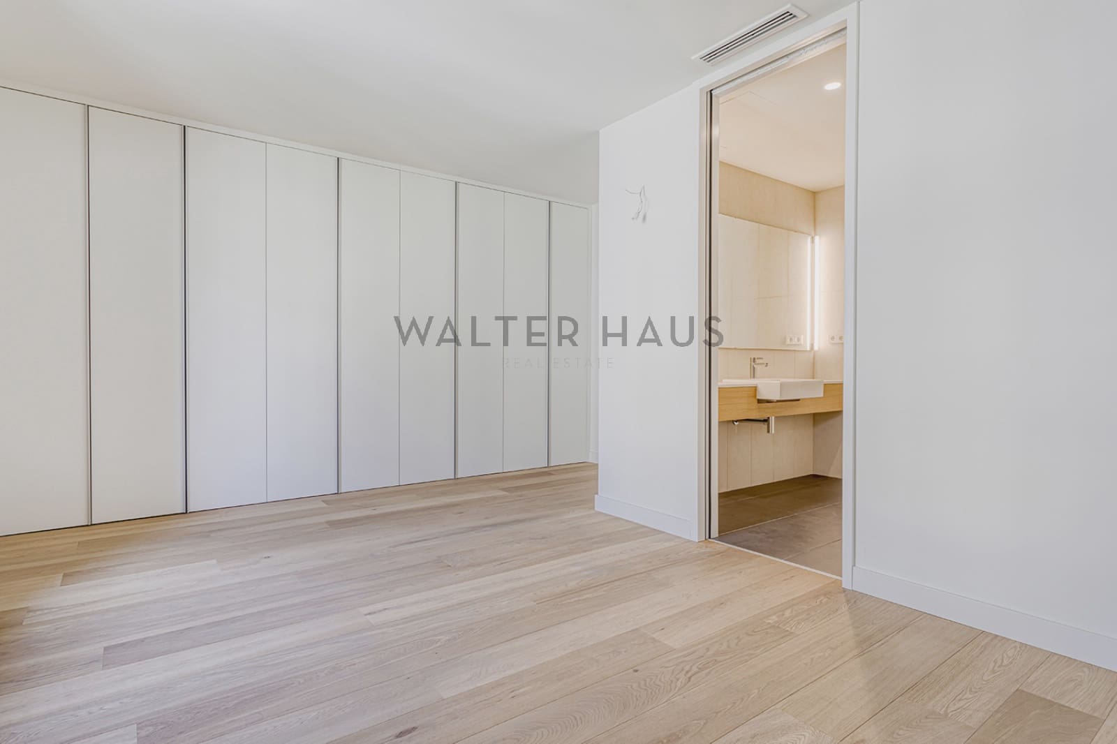 2 soveværelse Penthouse til salg i Barcelona by - € 2.188.000 (Ref: 8989578)