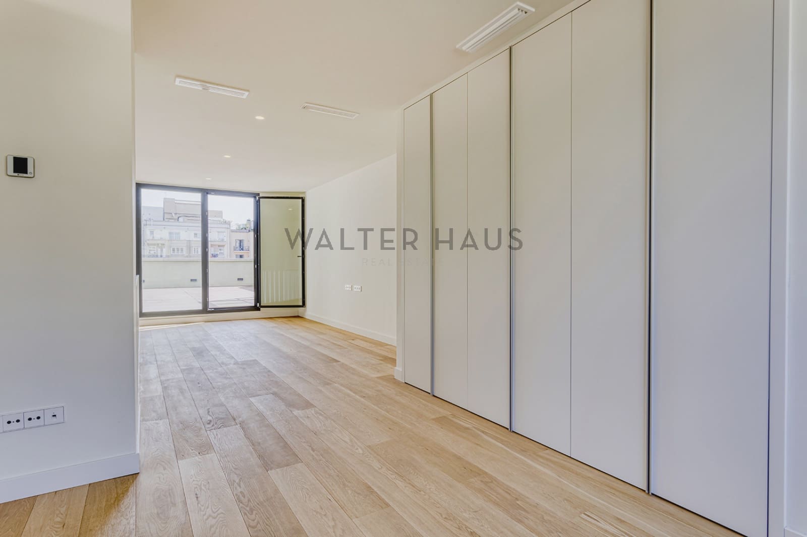 2 soveværelse Penthouse til salg i Barcelona by - € 2.188.000 (Ref: 8989578)