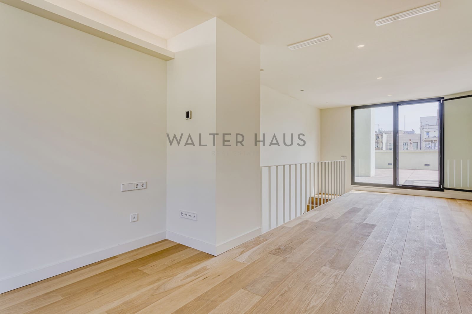 2 soveværelse Penthouse til salg i Barcelona by - € 2.188.000 (Ref: 8989578)