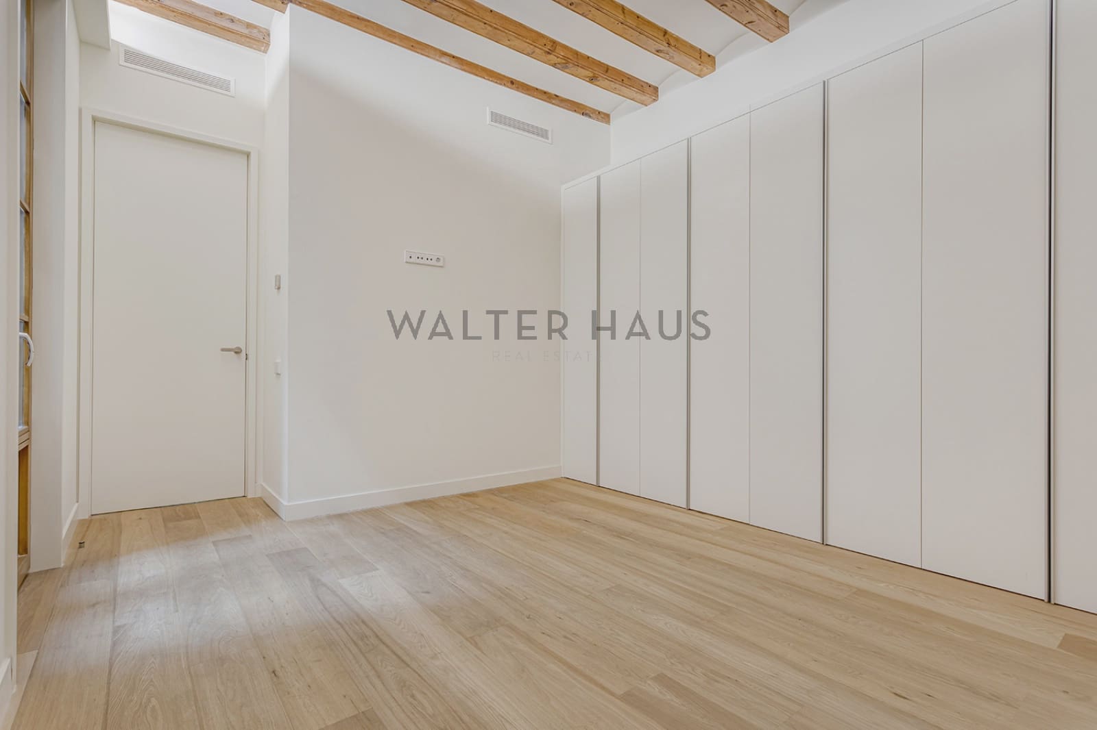 3 soverom Leilighet til salgs i Barcelona by - € 1 400 000 (Ref: 8989579)