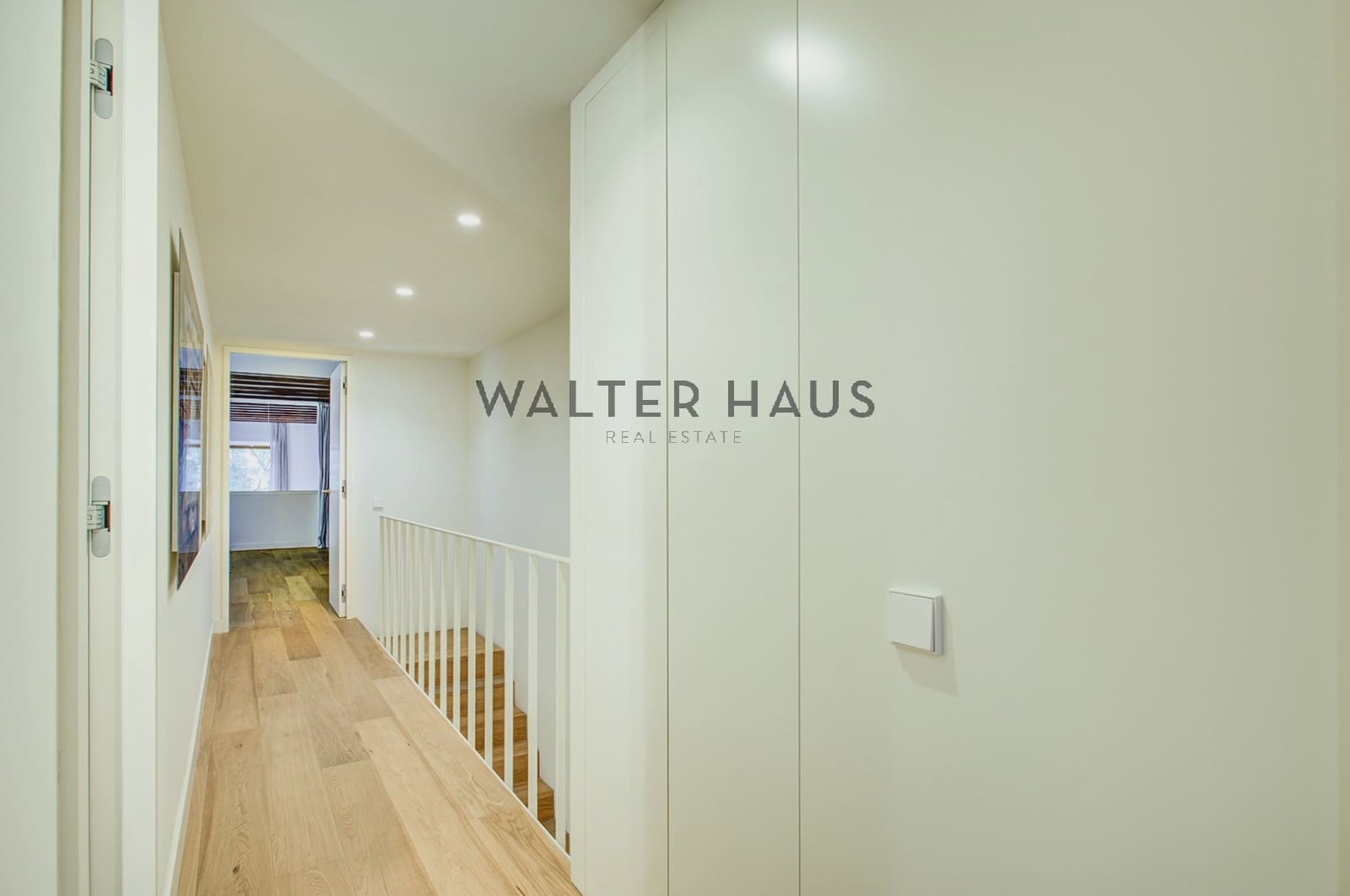 3 bedroom Apartment for sale in Barcelona city - € 2,188,000 (Ref: 8989580)