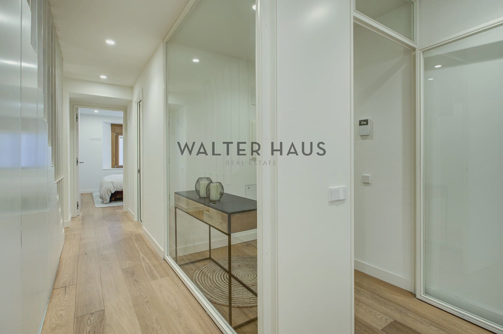 3 bedroom Apartment for sale in Barcelona city - € 2,188,000 (Ref: 8989580)