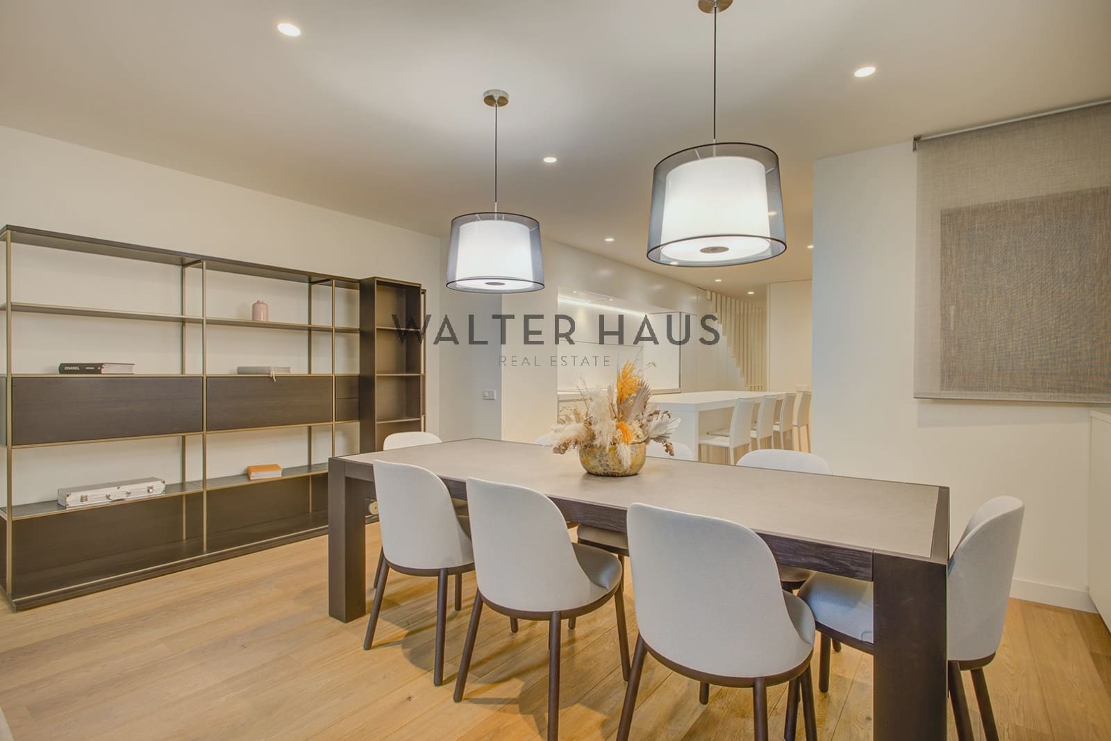 3 bedroom Apartment for sale in Barcelona city - € 2,188,000 (Ref: 8989580)