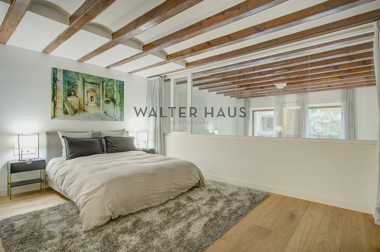 3 bedroom Apartment for sale in Barcelona city - € 2,188,000 (Ref: 8989580)