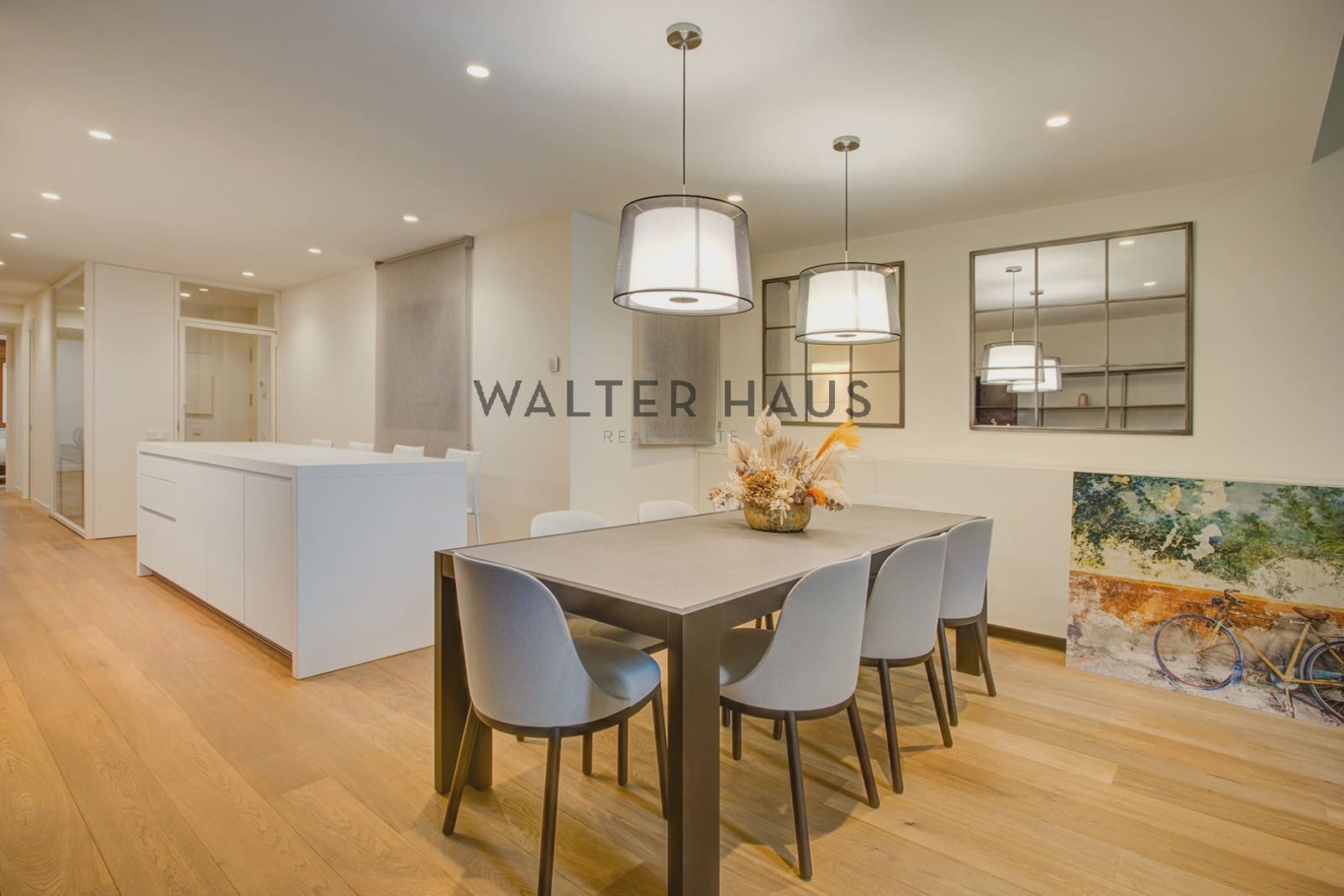 3 bedroom Apartment for sale in Barcelona city - € 2,188,000 (Ref: 8989580)