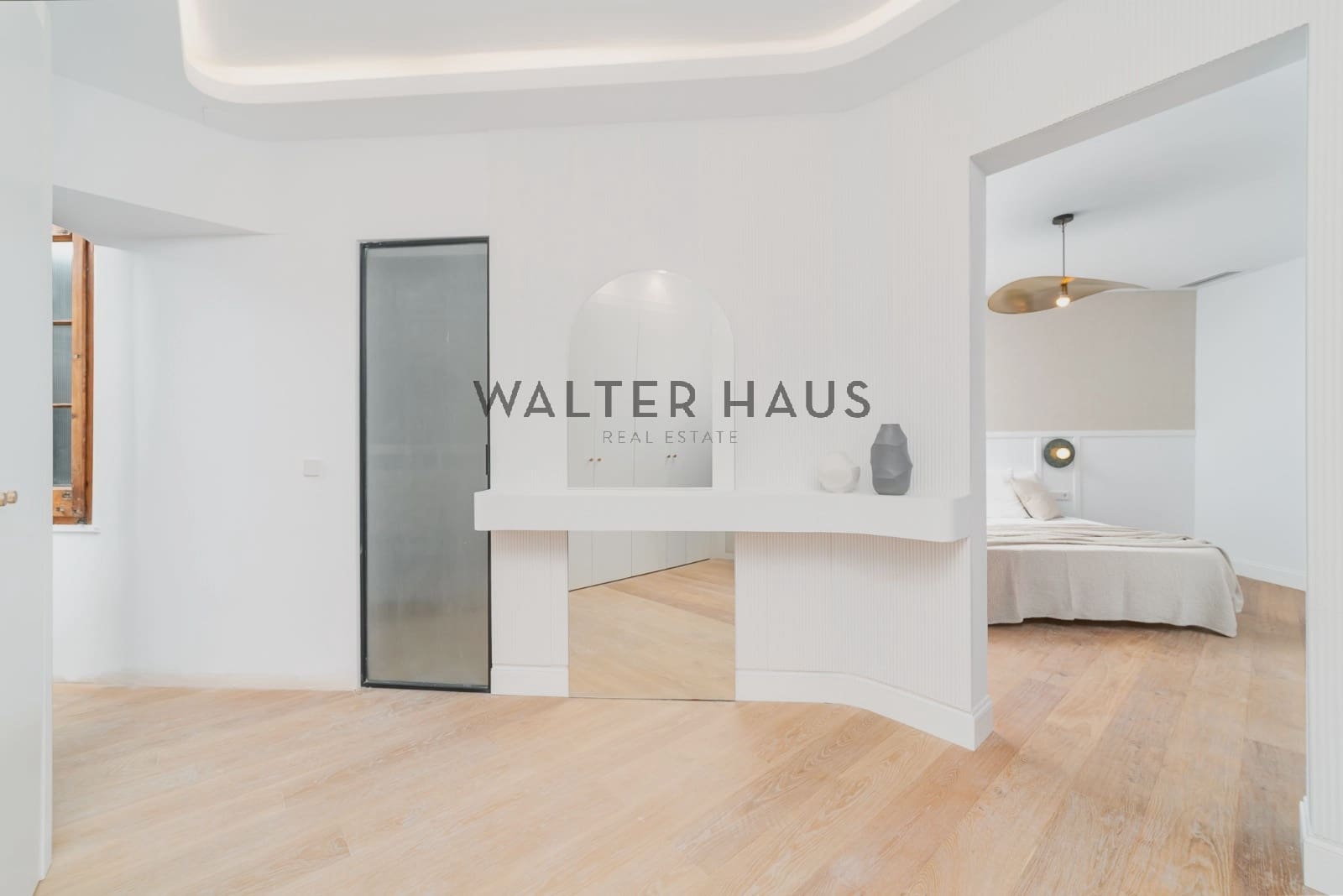 3 soveværelse Lejlighed til salg i Barcelona by - € 1.090.000 (Ref: 8989581)