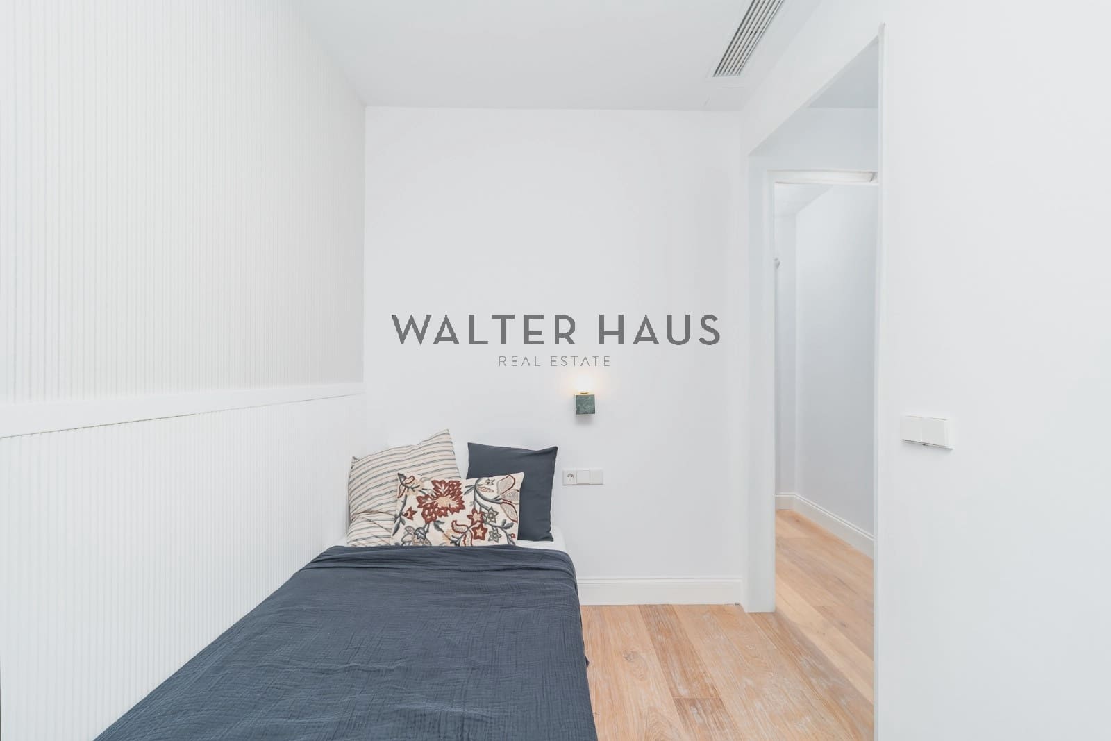 3 soveværelse Lejlighed til salg i Barcelona by - € 1.090.000 (Ref: 8989581)