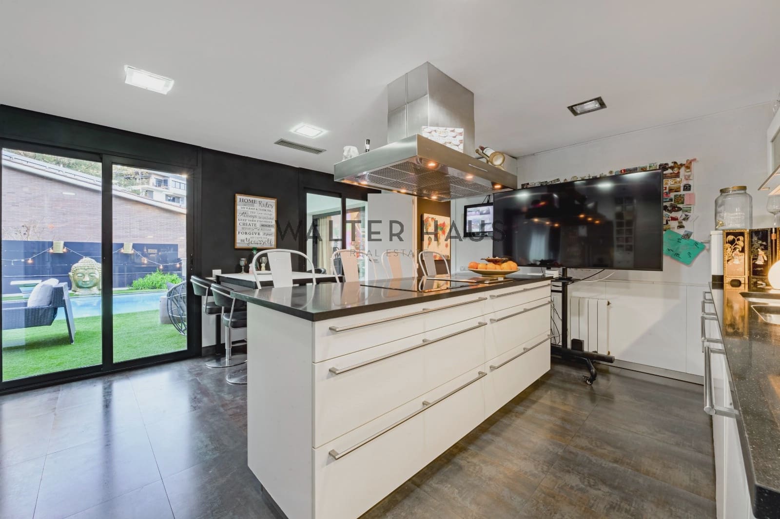 6 soverom Villa til salgs i Barcelona by med svømmebasseng - € 2 550 000 (Ref: 8989583)