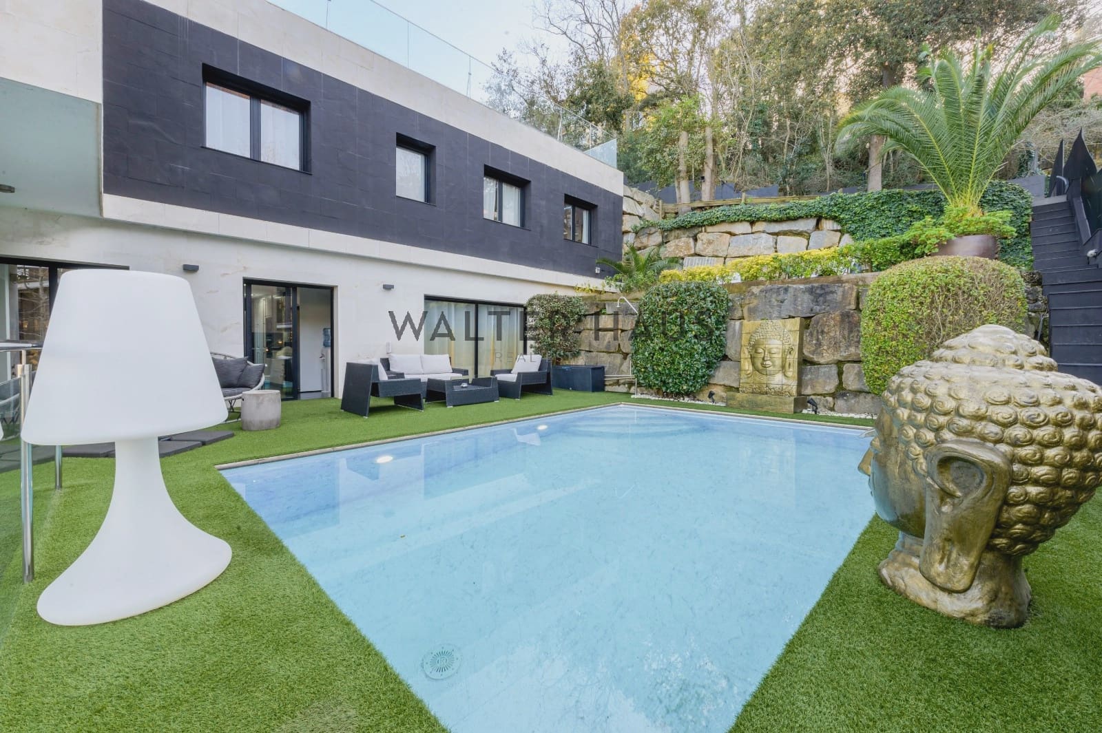 6 soverom Villa til salgs i Barcelona by med svømmebasseng - € 2 550 000 (Ref: 8989583)