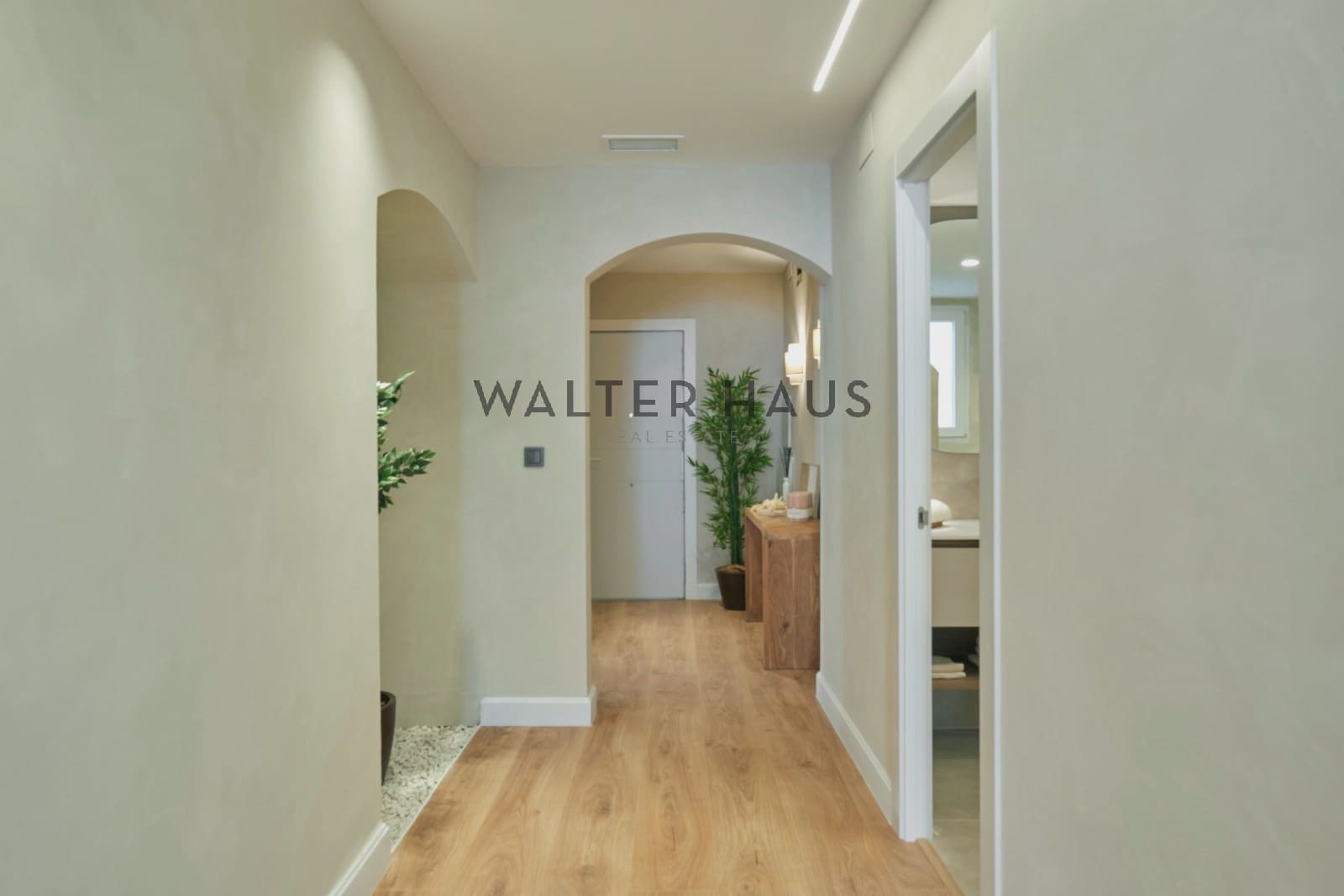 4 sypialnia Mieszkanie na sprzedaż w Miasto Barcelona - 1 315 000 € (Ref: 8989584)