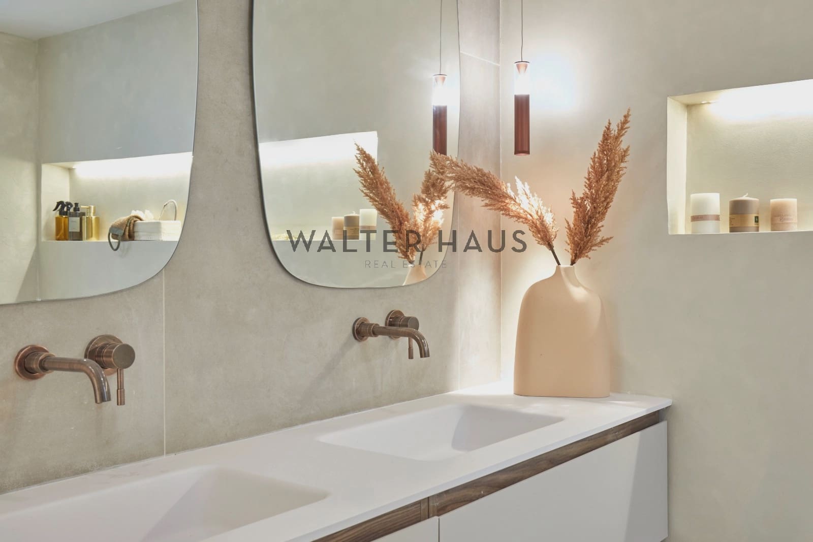 4 sypialnia Mieszkanie na sprzedaż w Miasto Barcelona - 1 315 000 € (Ref: 8989584)