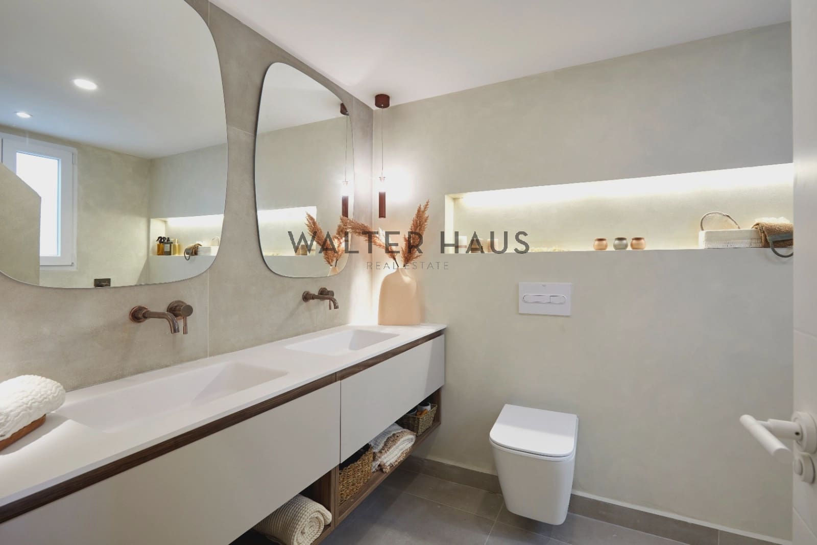 4 sypialnia Mieszkanie na sprzedaż w Miasto Barcelona - 1 315 000 € (Ref: 8989584)