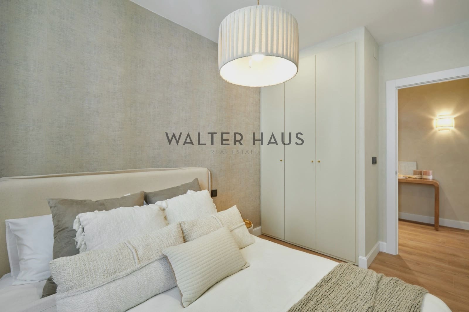 4 sypialnia Mieszkanie na sprzedaż w Miasto Barcelona - 1 315 000 € (Ref: 8989584)