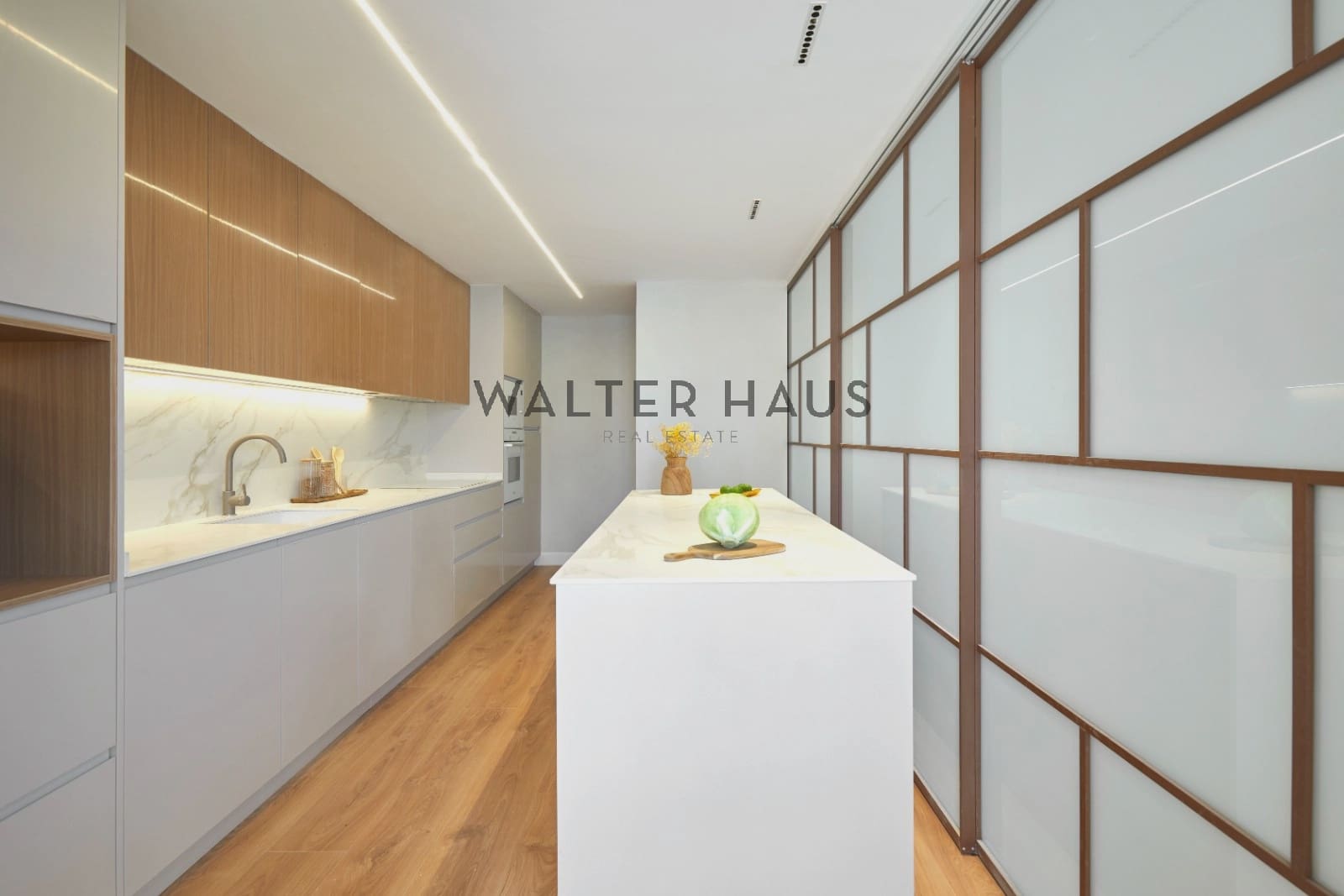 4 sypialnia Mieszkanie na sprzedaż w Miasto Barcelona - 1 315 000 € (Ref: 8989584)