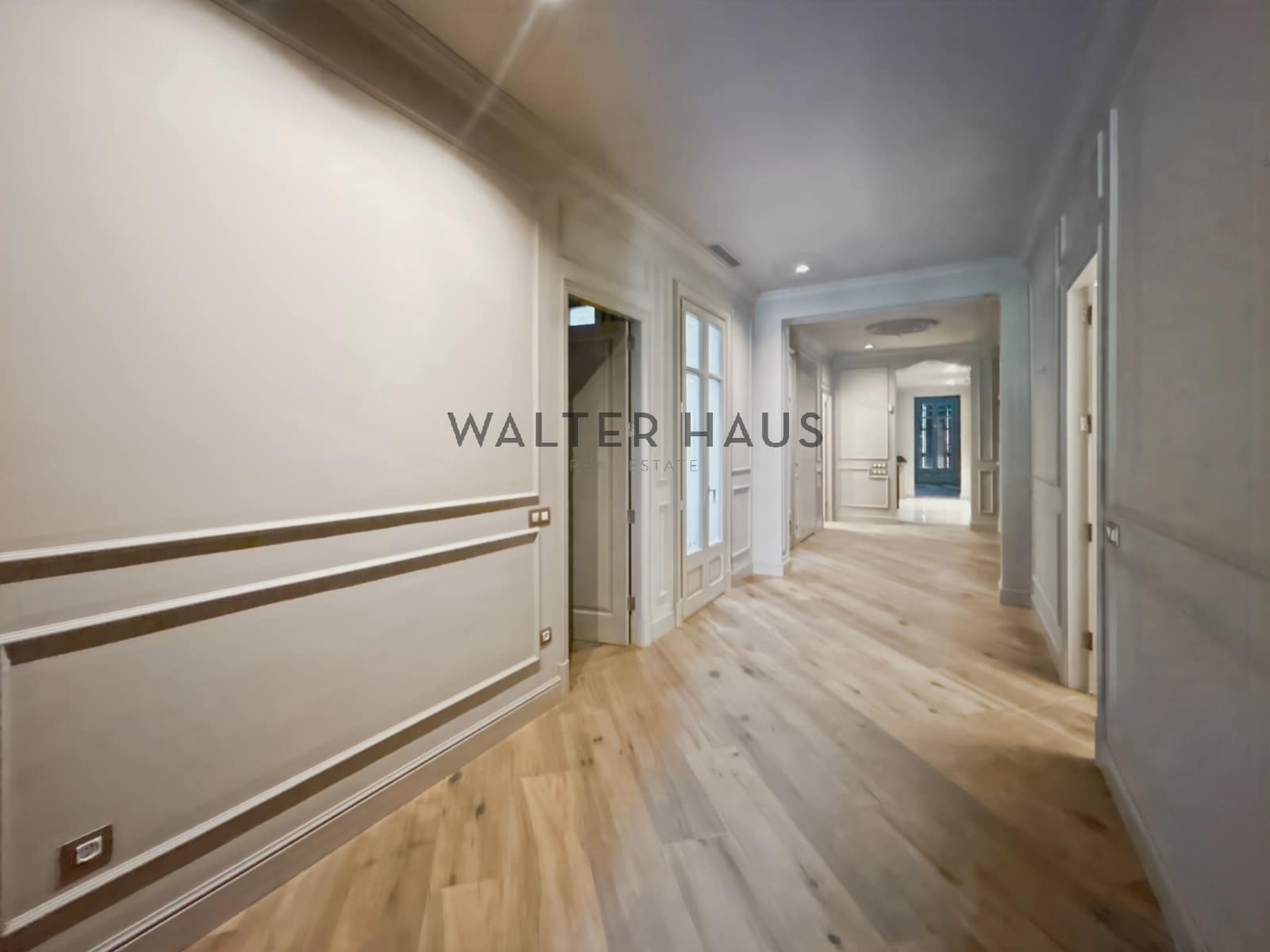 3 sypialnia Mieszkanie do wynajęcia w Miasto Barcelona - 5 939 € (Ref: 8990116)