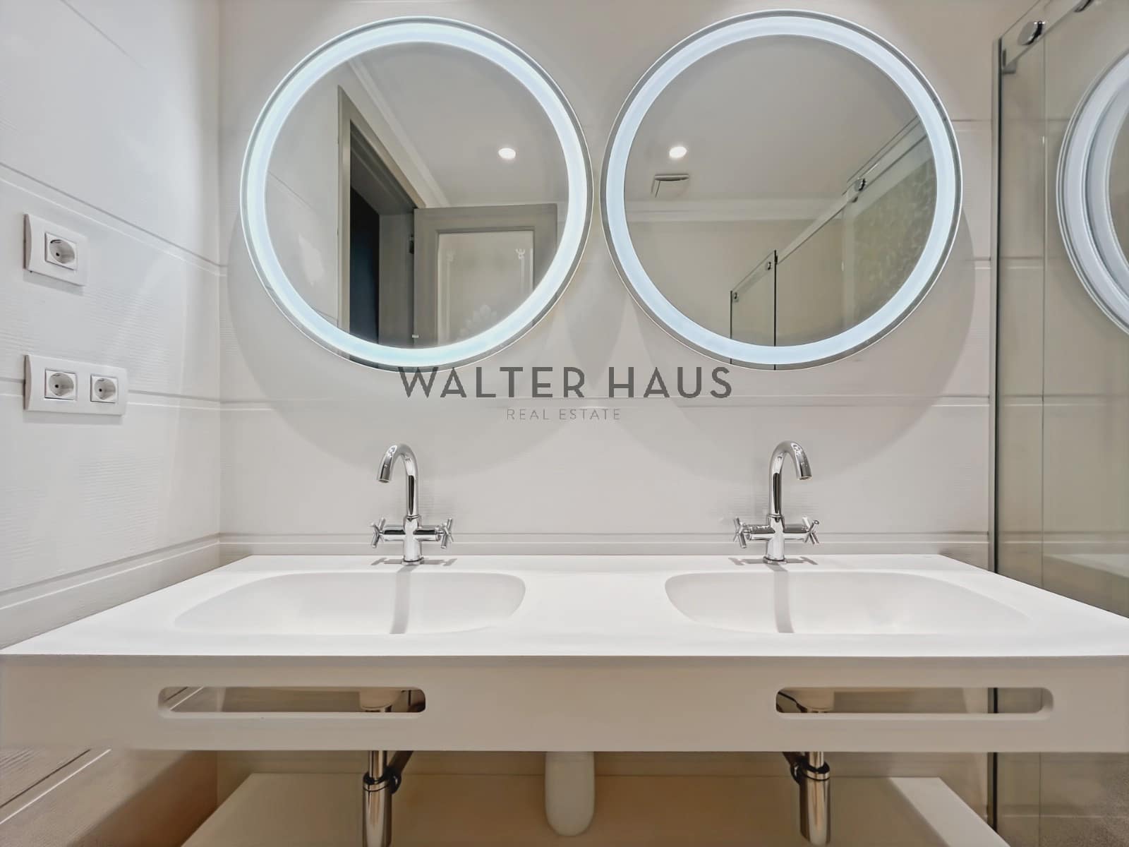 3 sypialnia Mieszkanie do wynajęcia w Miasto Barcelona - 5 939 € (Ref: 8990116)