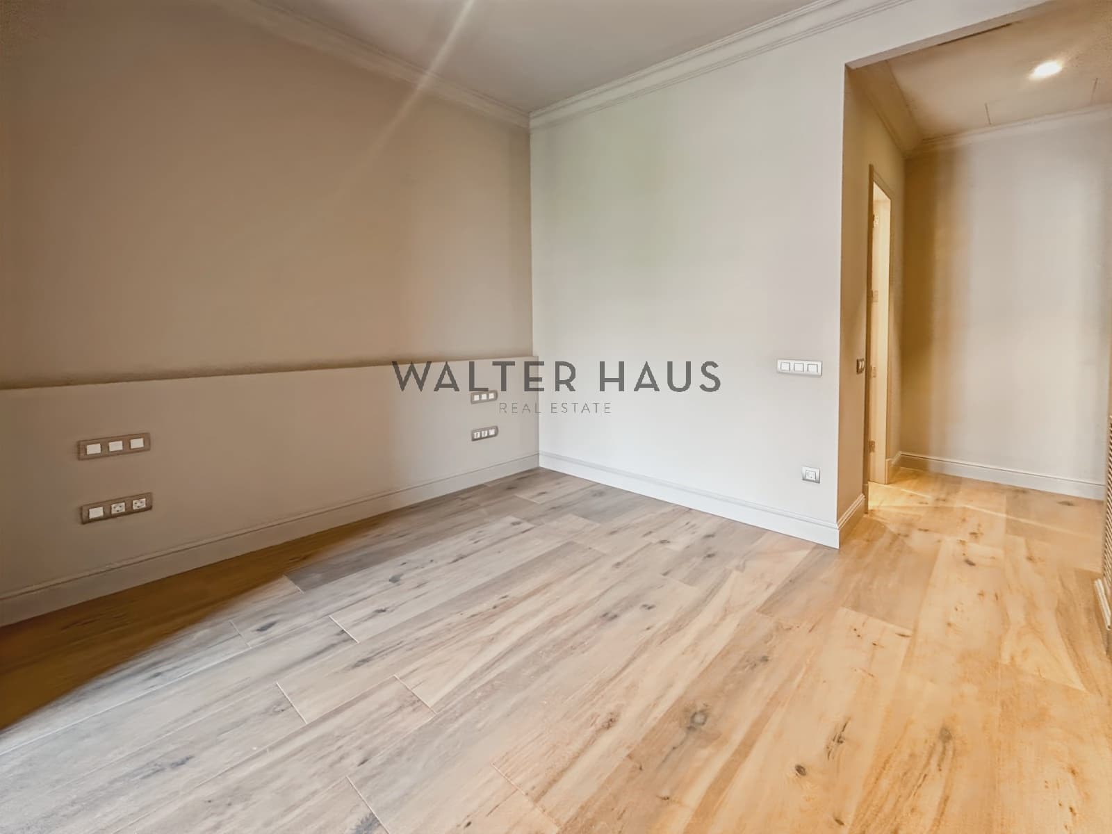 3 sypialnia Mieszkanie do wynajęcia w Miasto Barcelona - 5 939 € (Ref: 8990116)