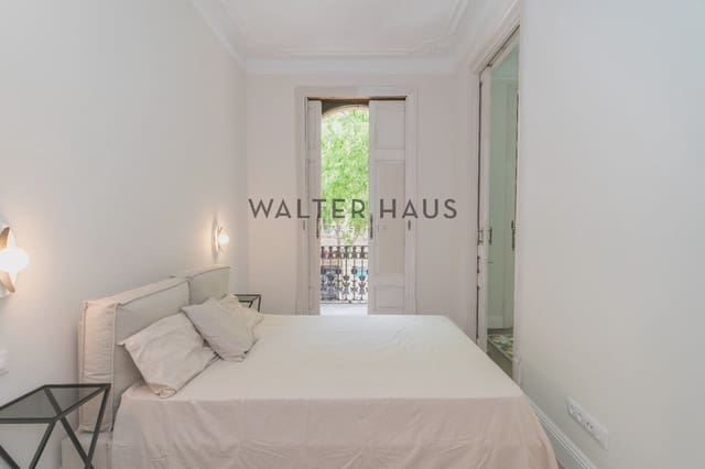 4 bedroom Flat for sale in Sant Antoni, Barcelona city - € 1,650,000 (Ref: 8992358)