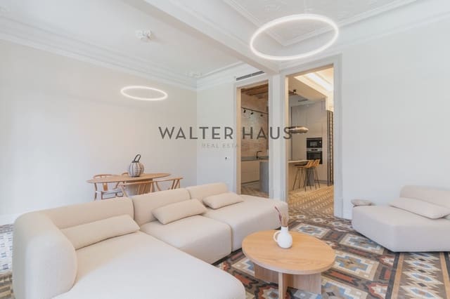 4 bedroom Flat for sale in Sant Antoni, Barcelona city - € 1,650,000 (Ref: 8992358)