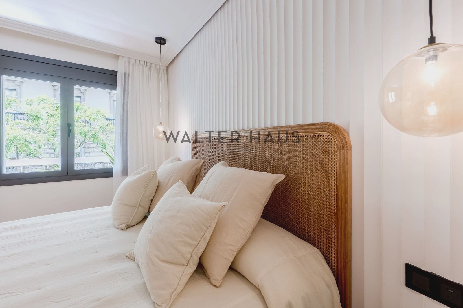 5 bedroom Flat for sale in Barcelona city - € 1,500,000 (Ref: 8993049)