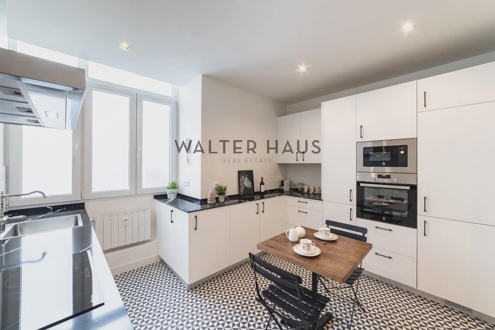 3 camera da letto Appartamento in vendita in Madrid citta con piscina - 2.350.000 € (Rif: 9006096)