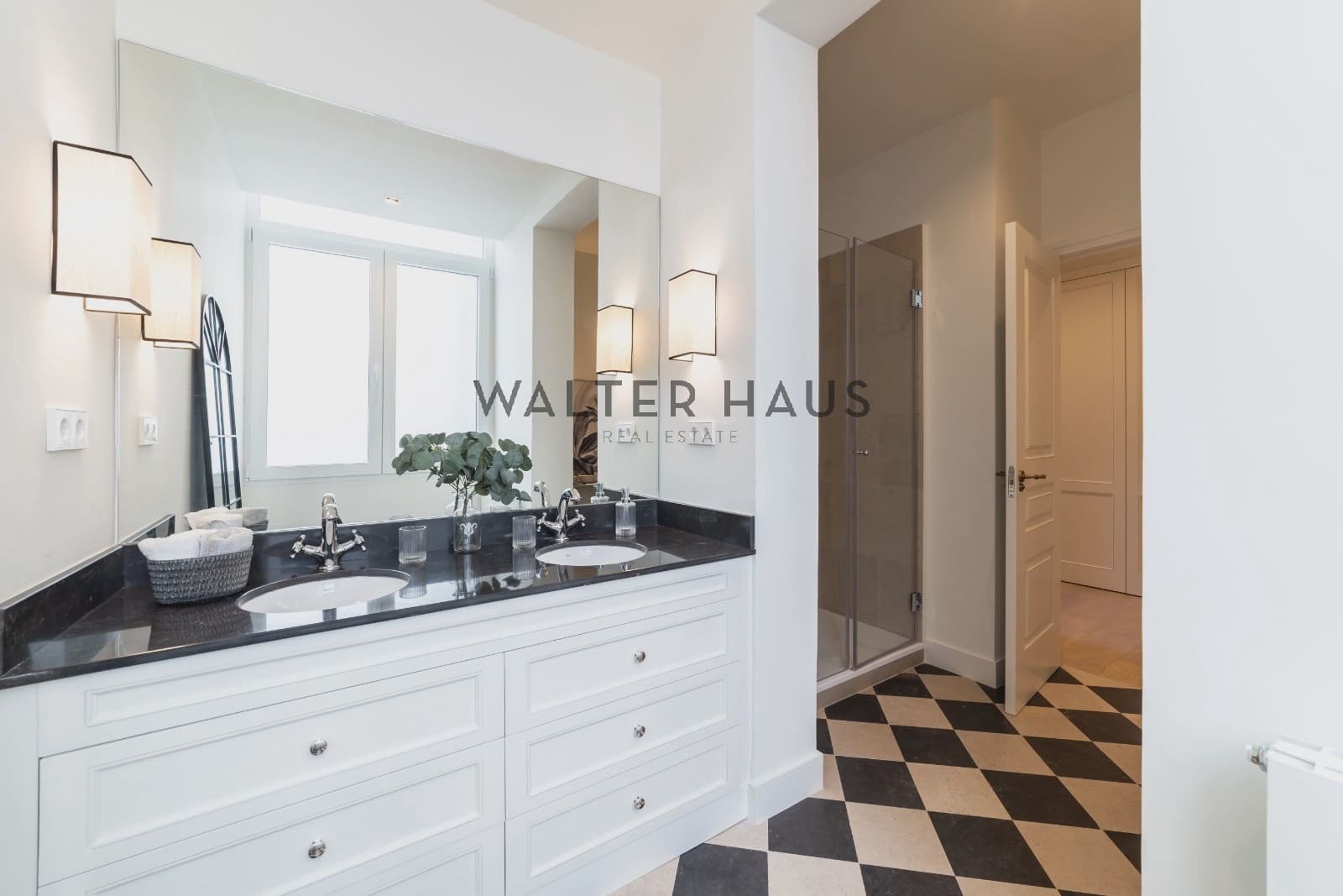 3 camera da letto Appartamento in vendita in Madrid citta con piscina - 2.350.000 € (Rif: 9006096)