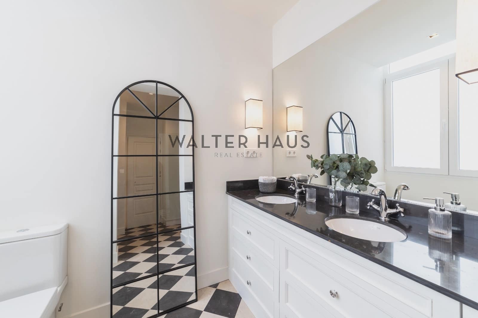 3 camera da letto Appartamento in vendita in Madrid citta con piscina - 2.350.000 € (Rif: 9006096)