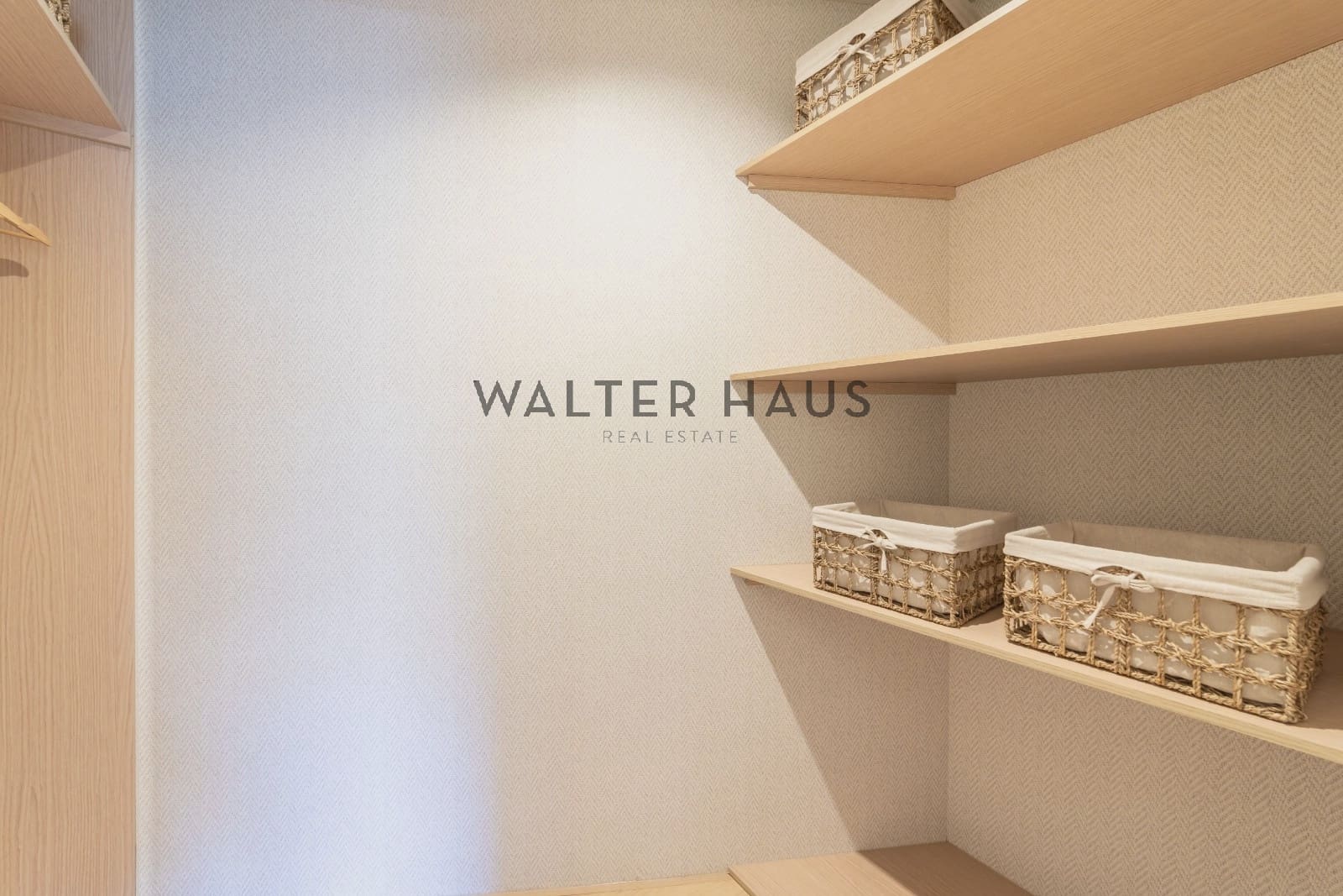 3 camera da letto Appartamento in vendita in Madrid citta con piscina - 2.350.000 € (Rif: 9006096)