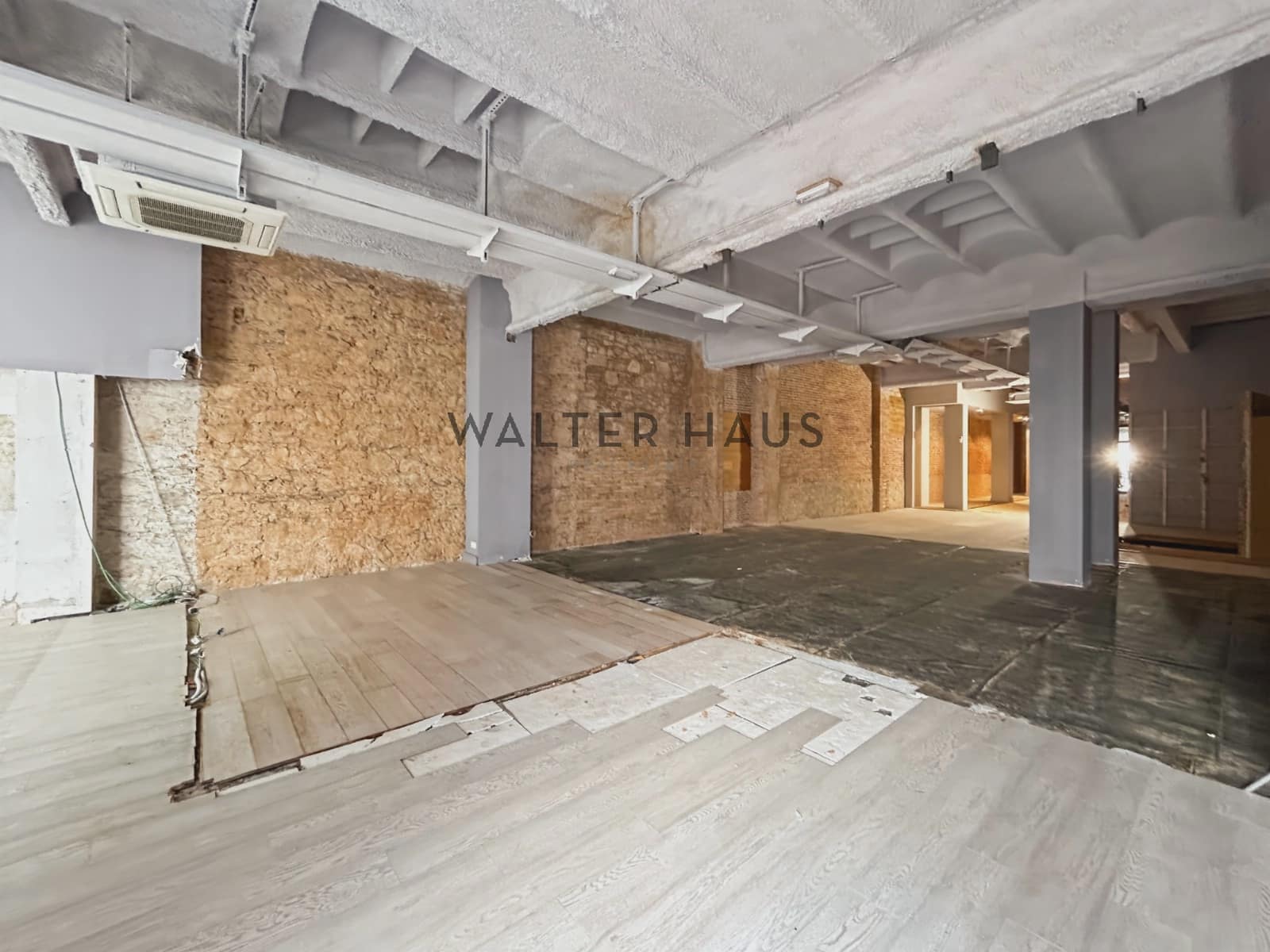 Gewerbe zu vermieten in Barcelona Stadt - 7.900 € (Ref: 9013106)