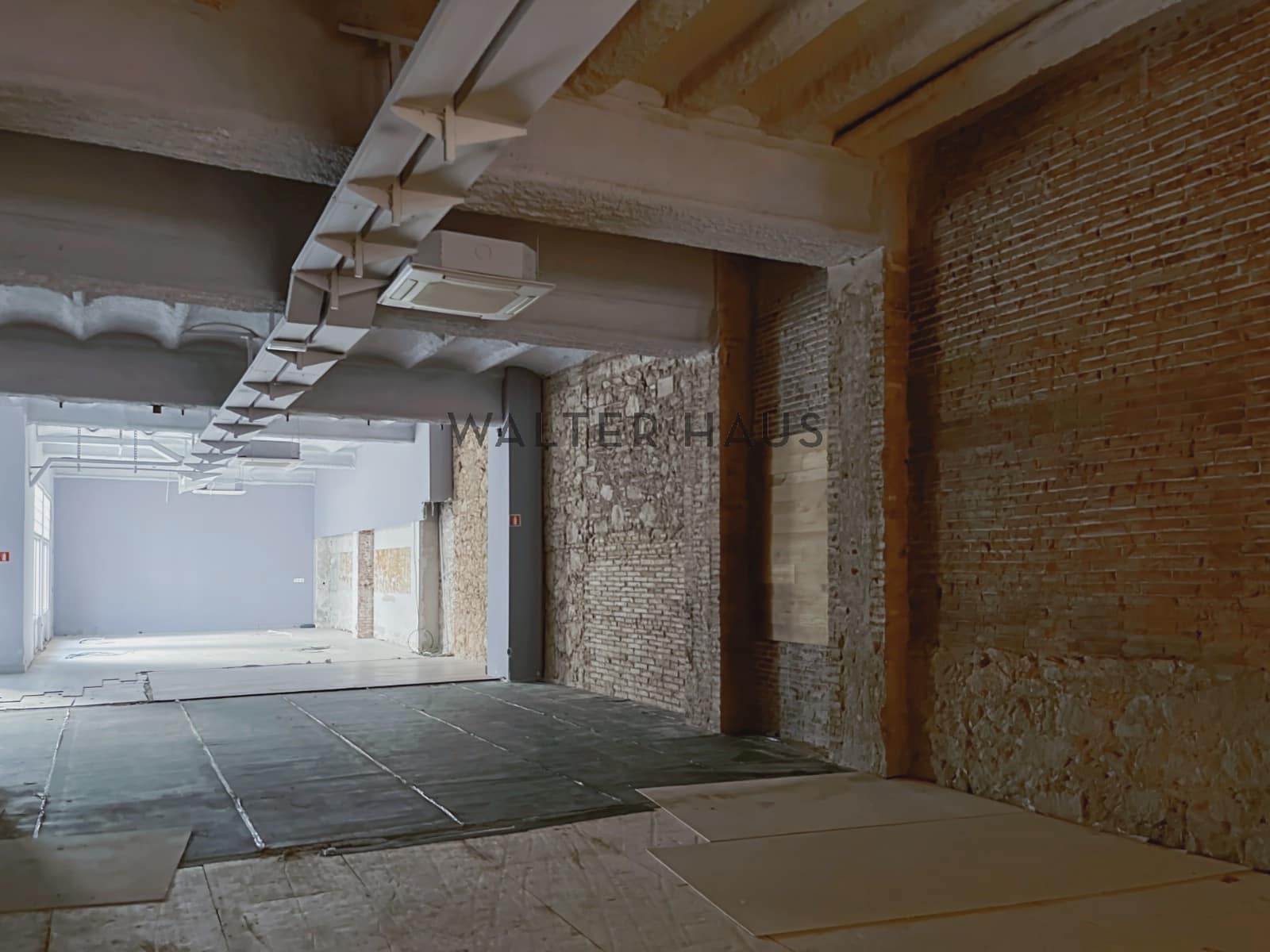 Gewerbe zu vermieten in Barcelona Stadt - 7.900 € (Ref: 9013106)