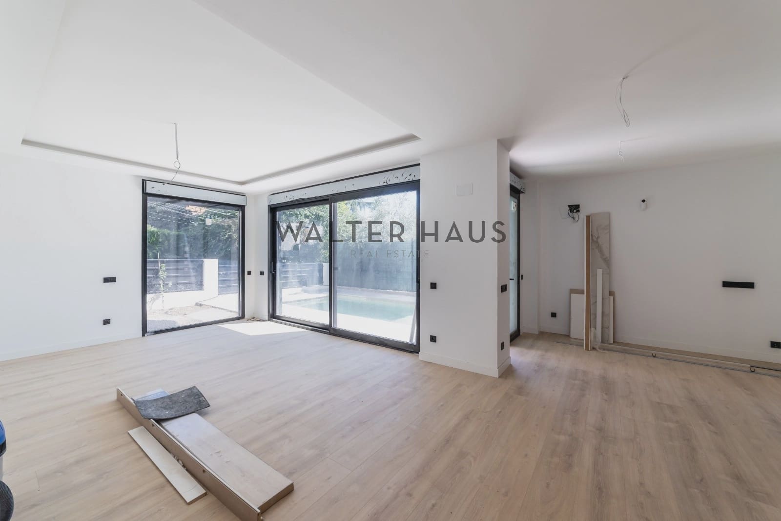 3 soverom Villa til salgs i Madrid by med svømmebasseng - € 1 598 000 (Ref: 9013108)